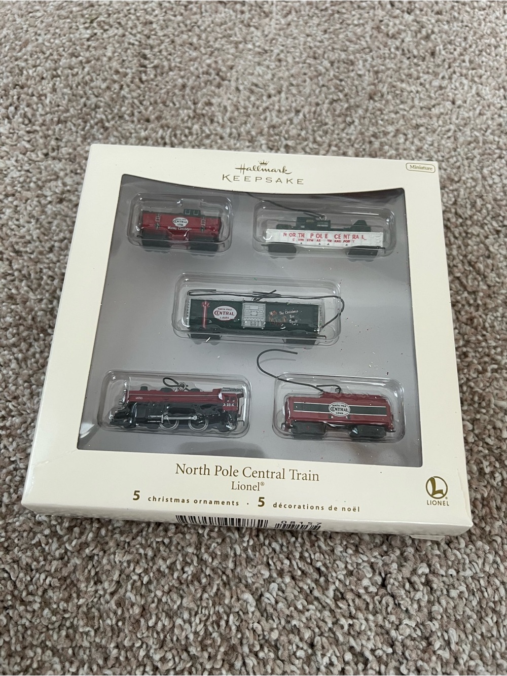 Hallmark Keepsake Lionel North Pole Central Train Christmas Ornament Set 2007